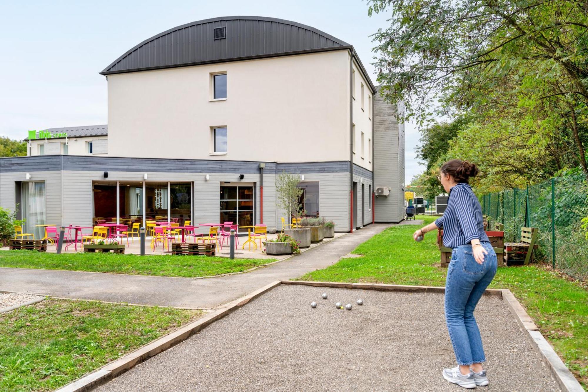 Ibis Styles Prevessin Geneve Aeroport Hotel Buitenkant foto