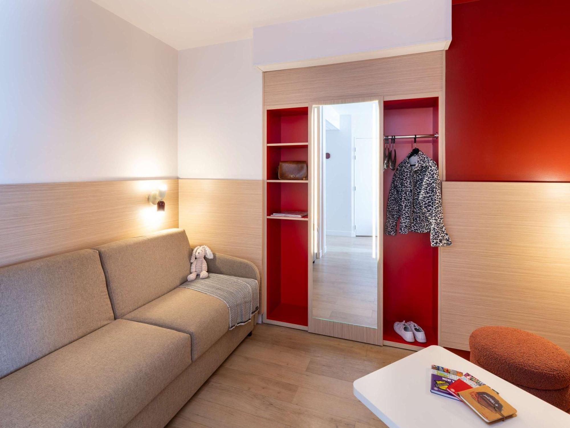 Ibis Styles Prevessin Geneve Aeroport Hotel Buitenkant foto